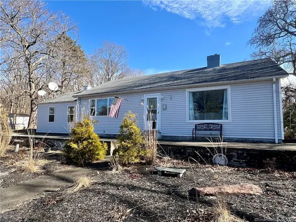 530 Wauregan Road, Killingly, CT 06239