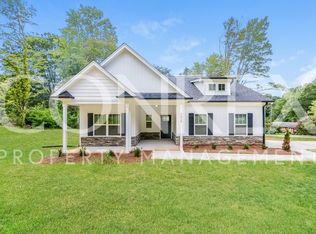 5920 Yadkinville Rd, Pfafftown, NC 27040