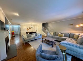 318 McCauley St, Chapel Hill, NC 27516