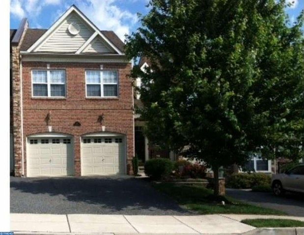 1st image of 3157 Woodsedge Dr