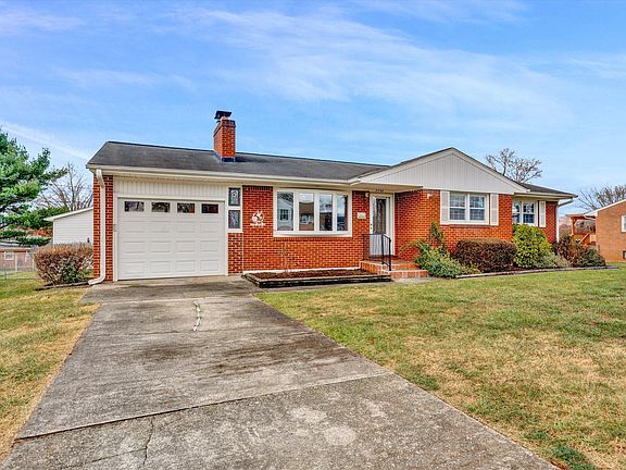 3rd image of 5708 Halcun Dr
