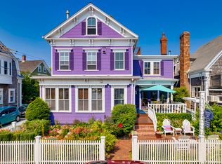 378 Commercial St, Provincetown, MA 02657