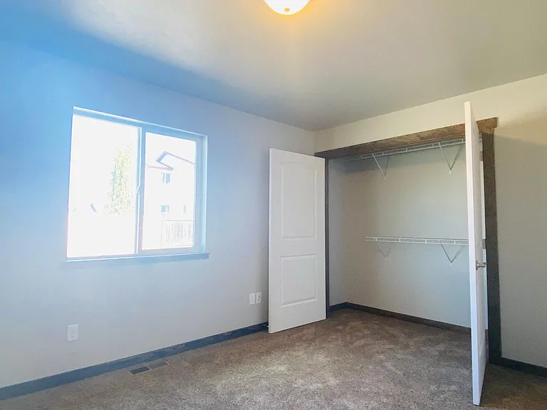 1415 Destiny Ln — Photo 9