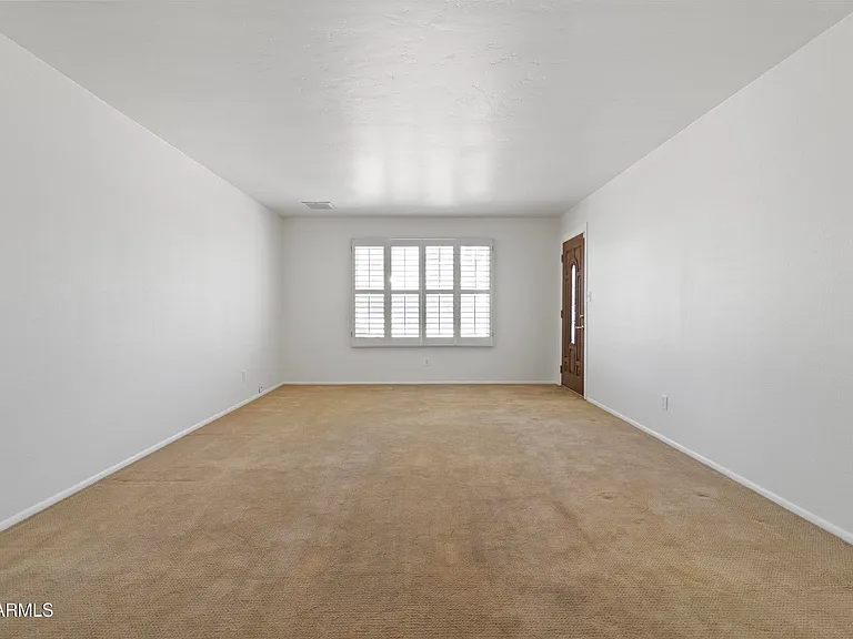 1617 E Alameda Dr — Photo 6