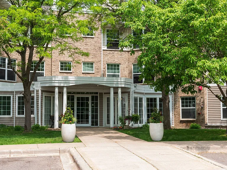 BRIARCLIFF APARTMENTS — Photo 24