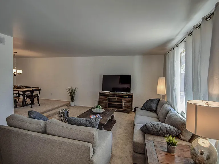 8420 E Keim Dr — Photo 7