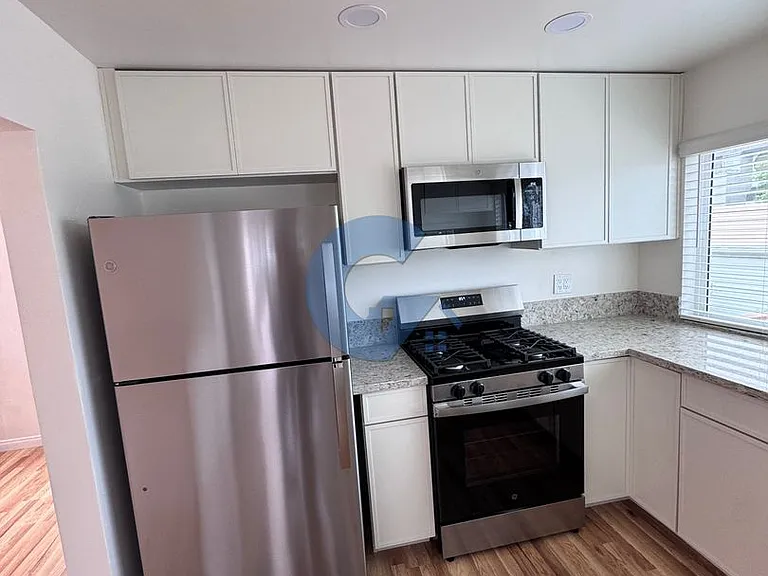 1641 Law St — Photo 7
