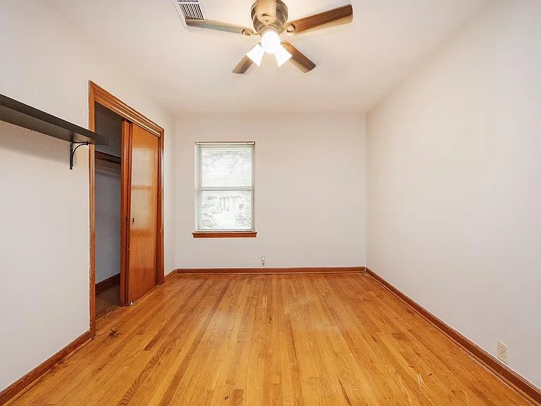 1018 W 31st St — Photo 29