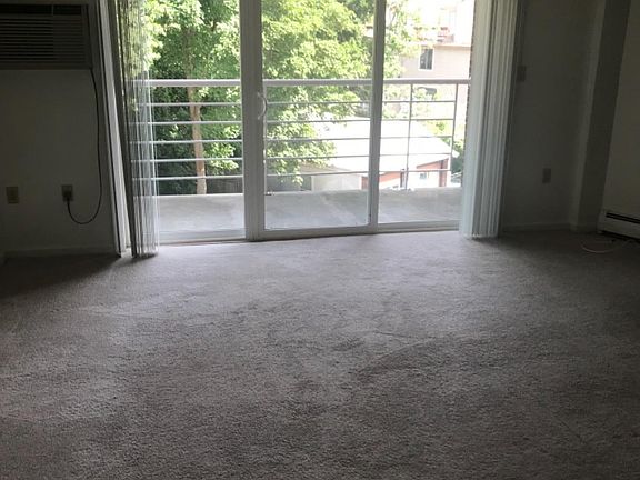 3rd image of 410 Washington St #54
