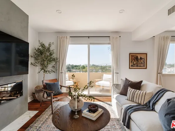 8866 Alcott St Penthouse 4, Los Angeles, CA 90035