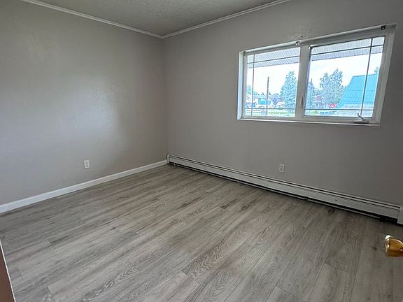 3rd image of 1617 Laurene St APT 3