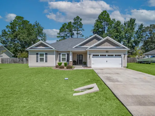 40 Hawthorn Pass, Crawfordville, FL 32327