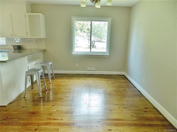 4th image of 2807 Norfolk St