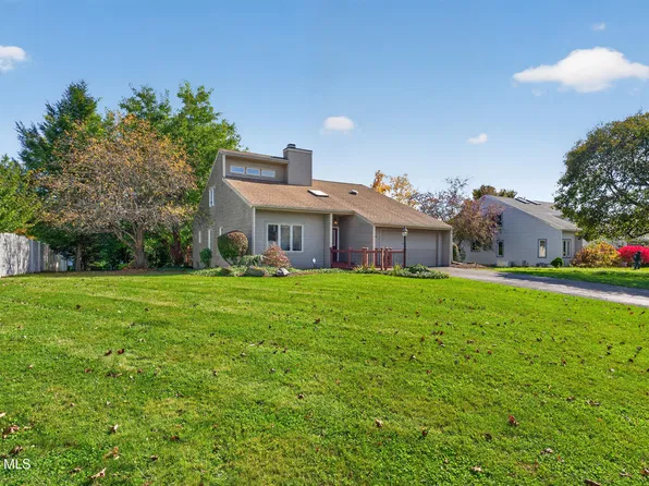 6 Cord Drive, Latham, NY 12110