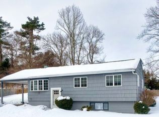 3 Leonard Dr, Southborough, MA 01772