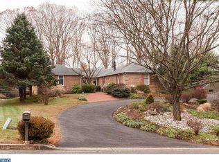 226 Tree Top Ln, Hockessin, DE 19707