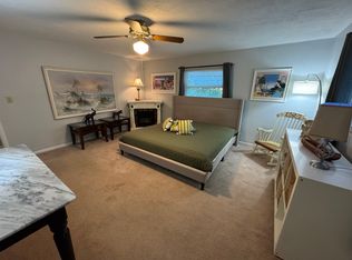 96 S Harrison St, Beverly Hills, FL 34465