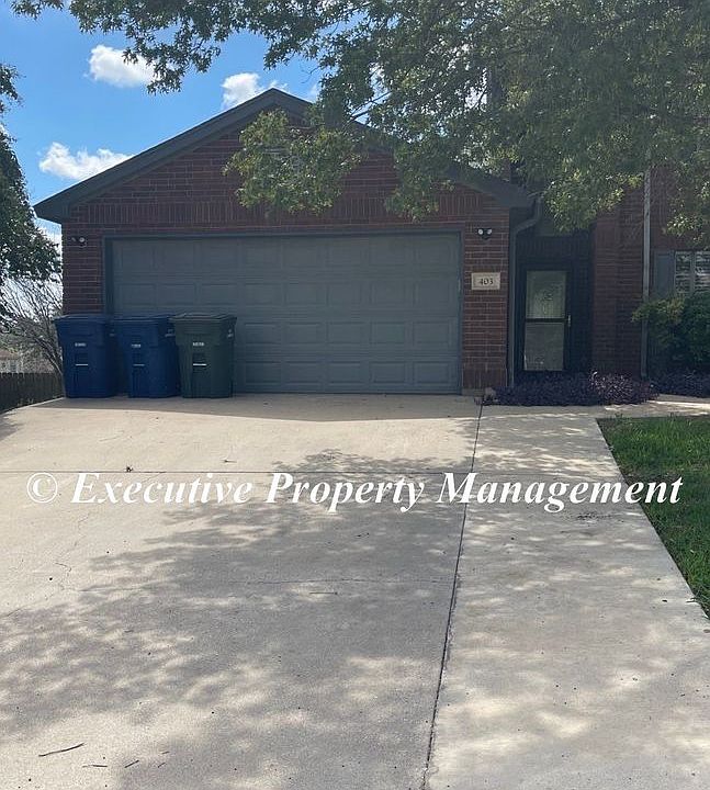 1st image of 403 Bowen Cir