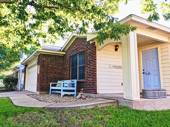 2nd image of 1715 Lloydminister Way