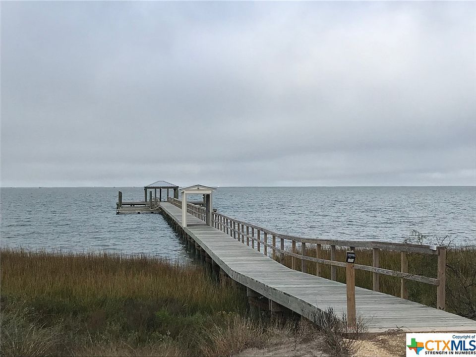 9 Bay Club Dr, Seadrift, TX 77983 | Zillow