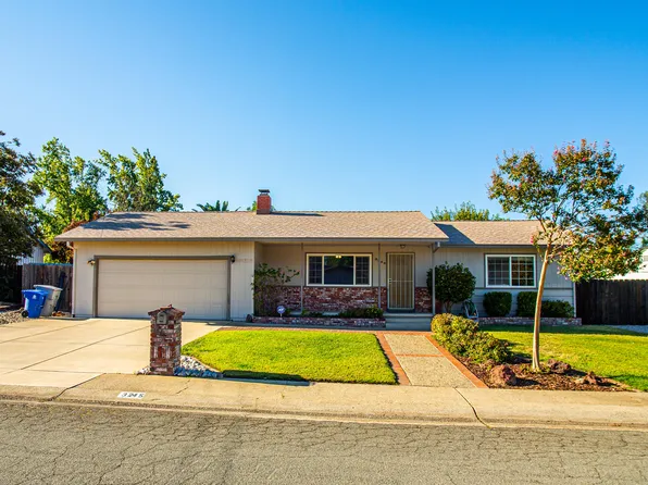 3245 Winding Way, Redding, CA 96003