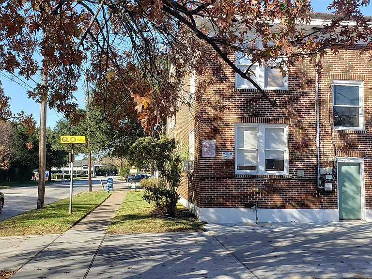 3719 Audubon Pl #1 — Photo 9