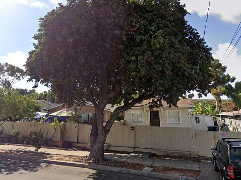 1st image of 3717 Birch St