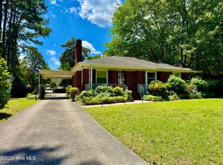 2008 E 4th St, Greenville, NC 27858