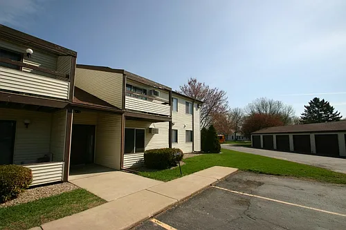 2204 Valleyhigh Dr NW #D204 Photo 1