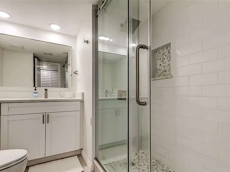 1290 Gulf Blvd #1102 — Photo 39