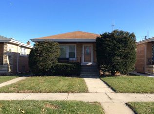 635 Rice Ave, Bellwood, IL 60104