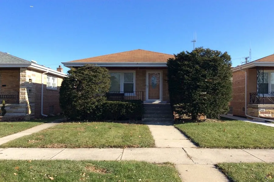 635 Rice Ave photo 1