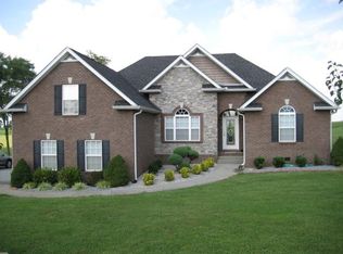 317 Piper Rd, Portland, TN 37148