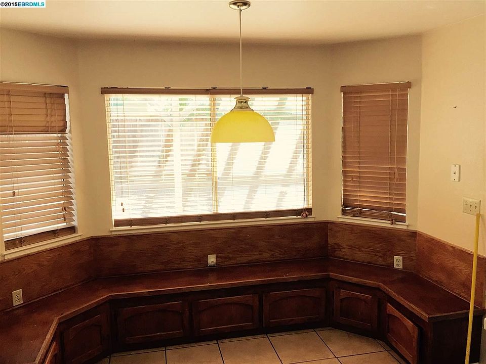 2nd image of 4833 Lefebvre Way