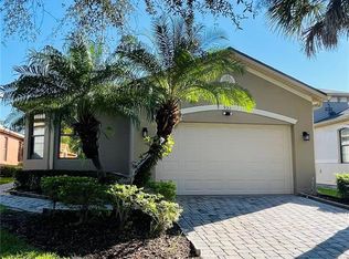 933 Grand Canal Dr, Poinciana, FL 34759
