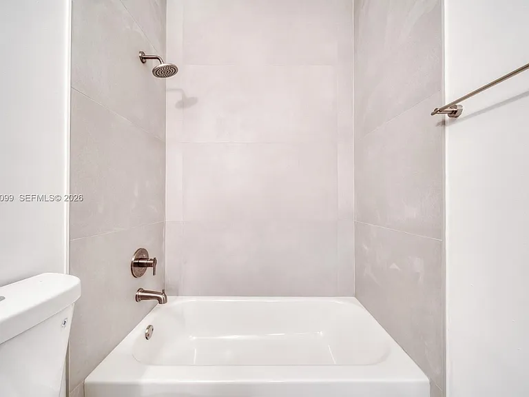 SW 51st Ln — Photo 16