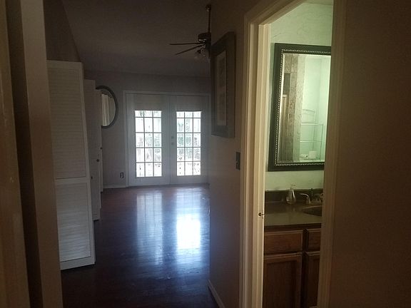 4th image of 3206 Thrush Bend St