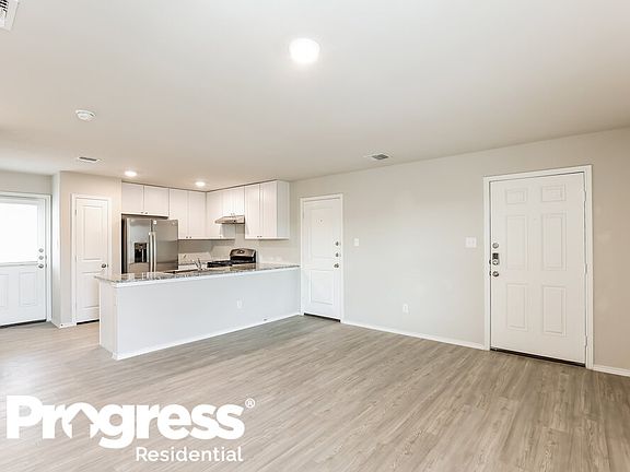 5th image of 7330 Plata Cir