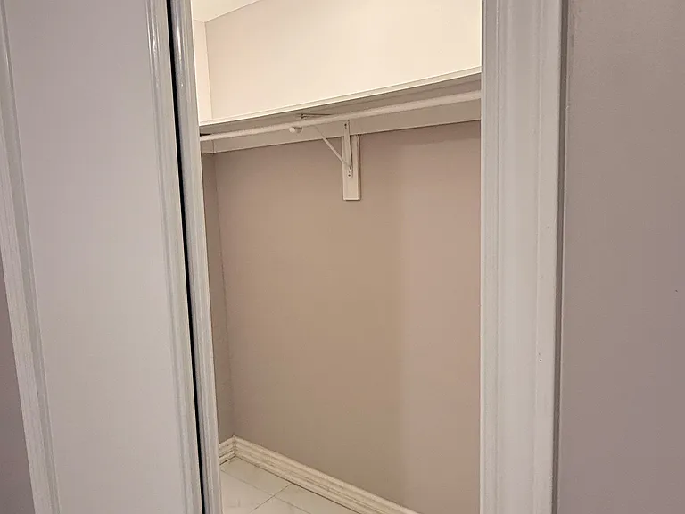 4 Meandering Trl #BASEMENT — Photo 8