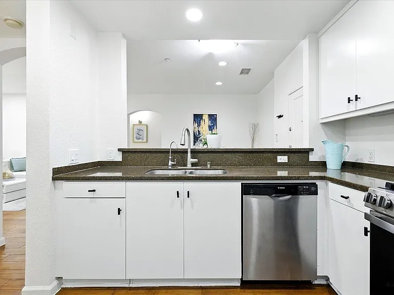 10745 N De Anza Blvd #115 — Photo 22