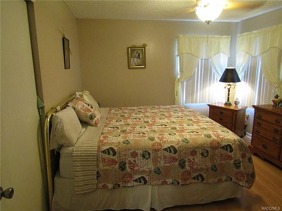 3rd image of 1181 N Jorie Ter