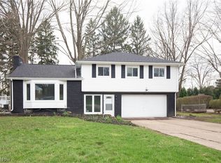 2950 Morewood Rd, Akron, OH 44333