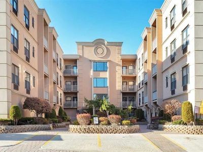 8915 Bergenwood Ave APT 60, North Bergen, NJ, 07047