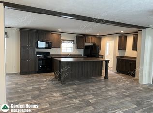 3 Pleasant Hl, Sparrow Bush, NY 12780