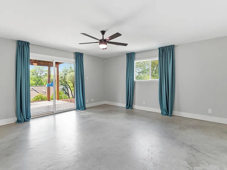6103 Cherrylawn Cir — Photo 14