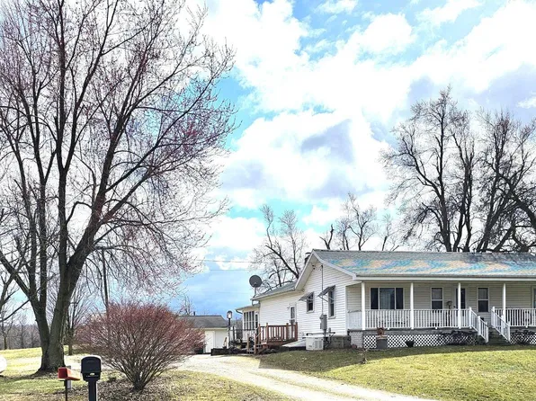 8711 W Territorial Rd, Montgomery, MI 49255