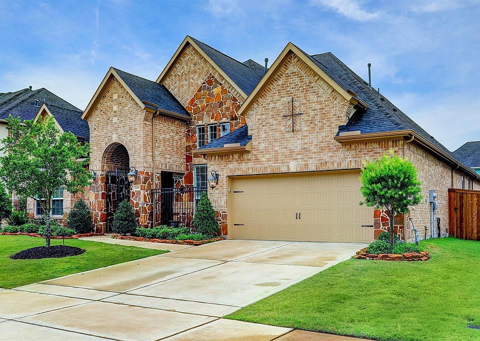 1st image of 13431 Travis Heights Ln