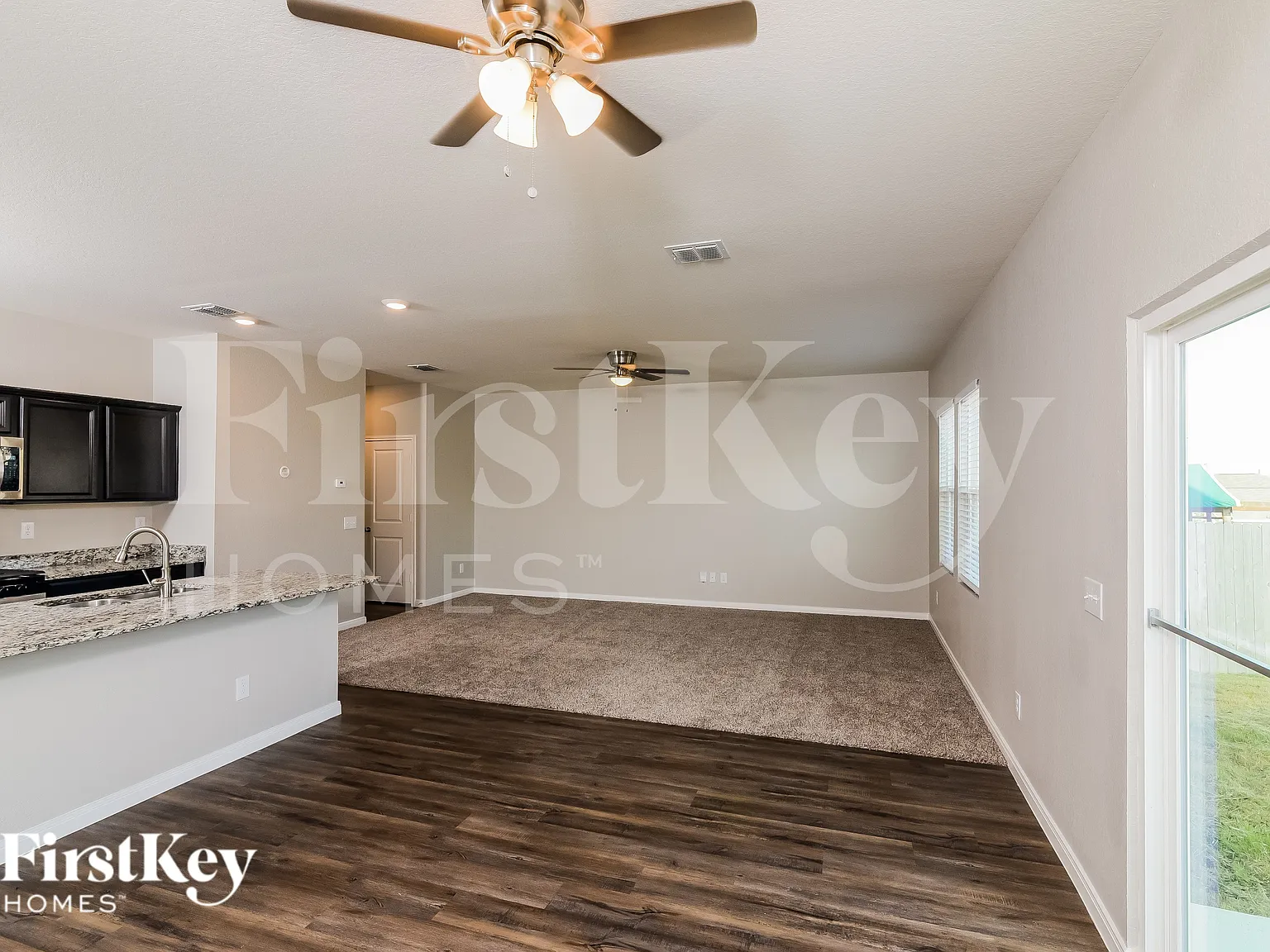 4 bed, 3.0 bath, 2258 sqft, $1,575 — Photo 3