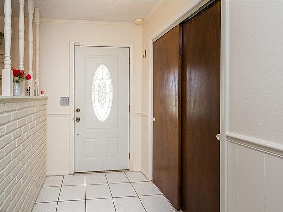 4th image of 4613 Lemans Dr