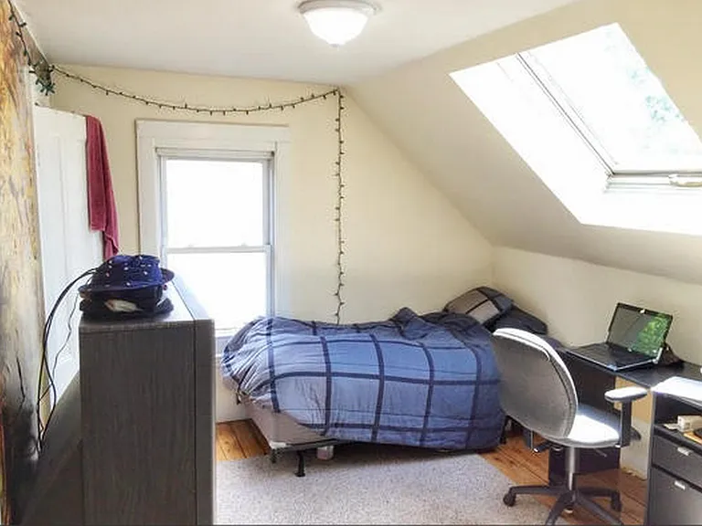 15 Highgate St #22 — Photo 12
